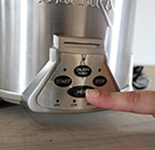 ④次に鉄板の箱を開けます（薄い箱の方になります）。